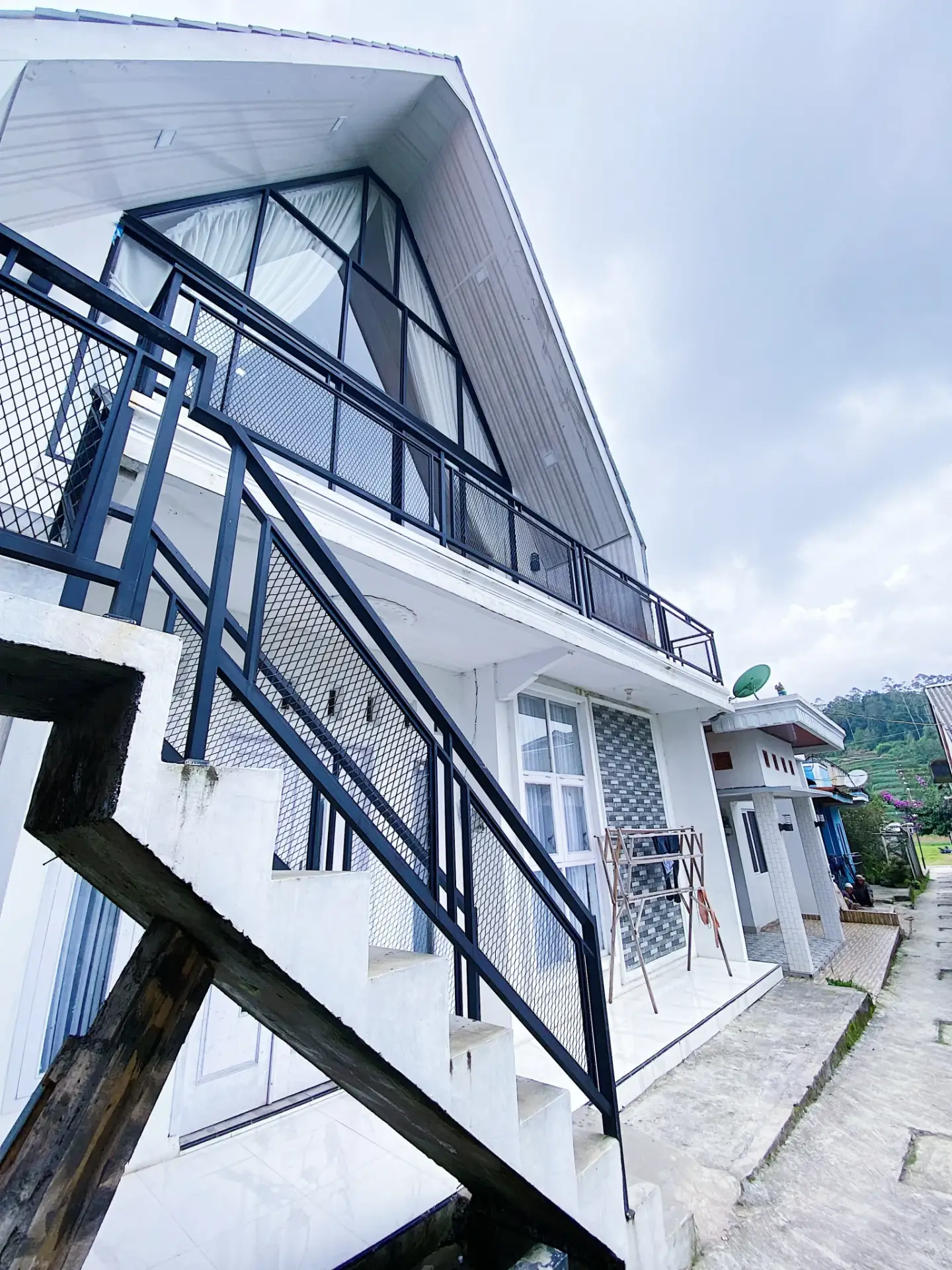 13. chelsea homestay