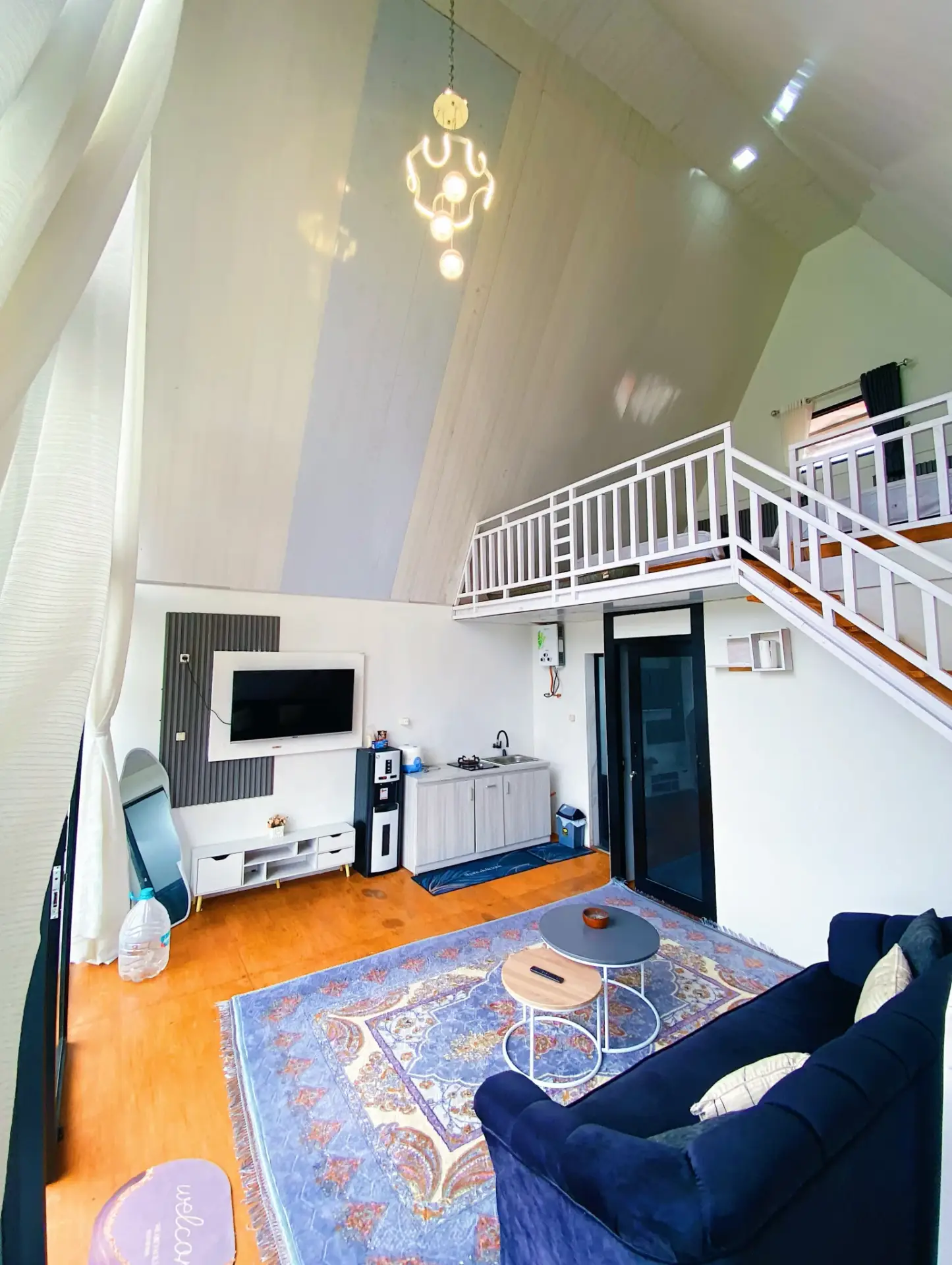 16. chelsea homestay