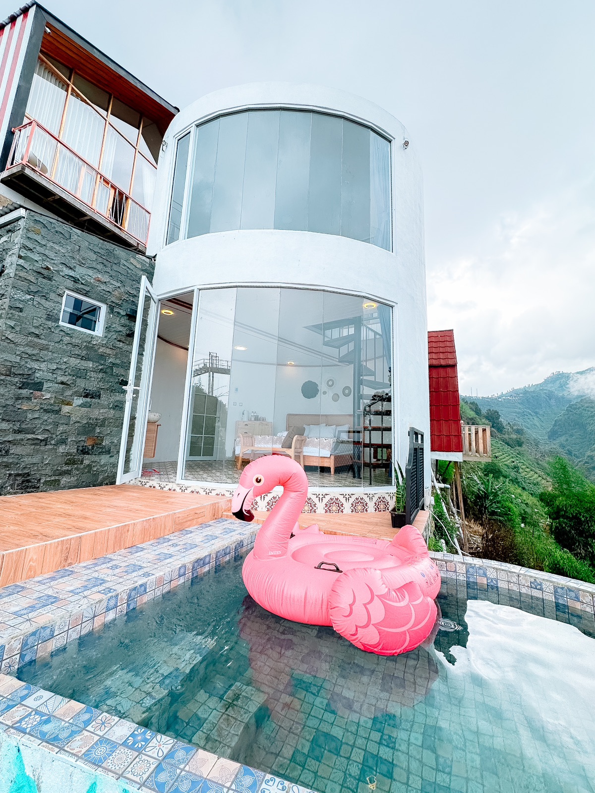 Home 27. villa tabung pintu langit 09