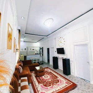 10. chelsea homestay