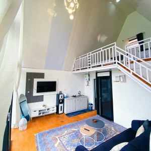 16. chelsea homestay